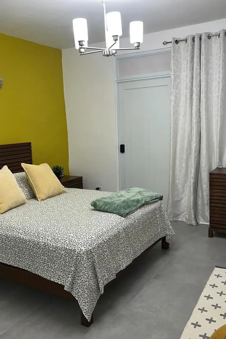 Aneudy Villa Inn location